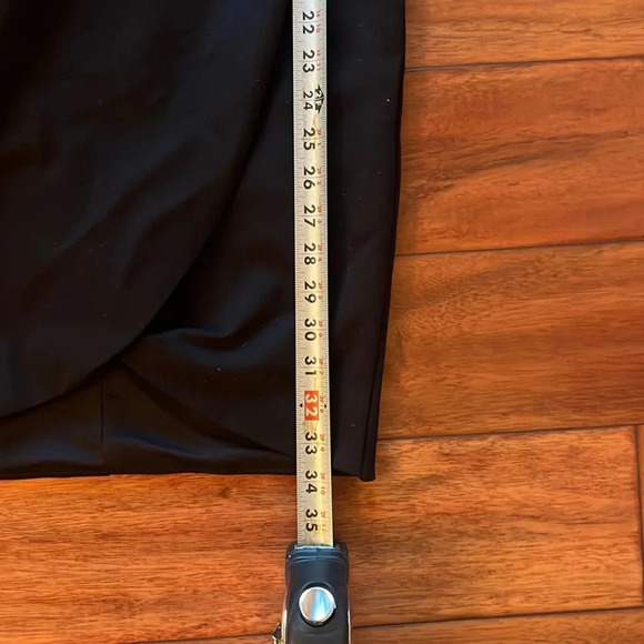 On Shoulder Love By Design Black Dress Size S - Picture 10 of 12